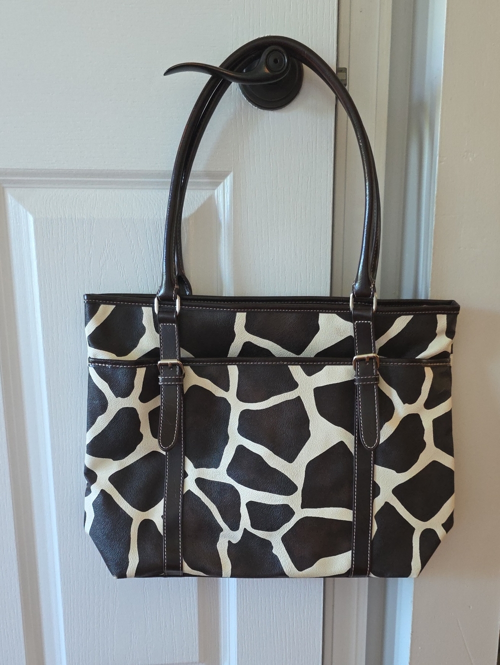 NWOT Nine & Co. Canvas Giraffe-Print Tote Bag in Brown and Cream